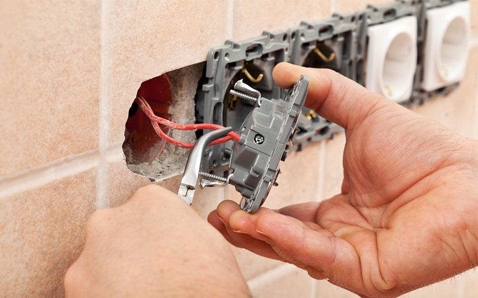 besoin d'un électricien Lachapelle-aux-Pots